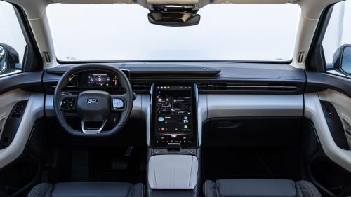 Ford Explorer 2025 6