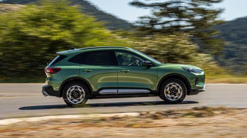 Ford Kuga 2024 3