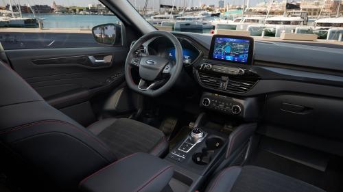 Ford Kuga PHEV 2023 5