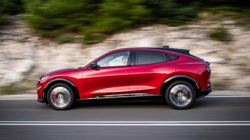 Ford Mustang Mach-E 3