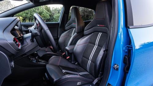 Ford Puma ST Powershift 11