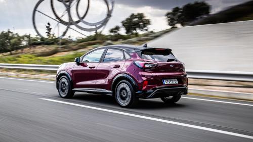 Ford Puma Vivid Ruby 3