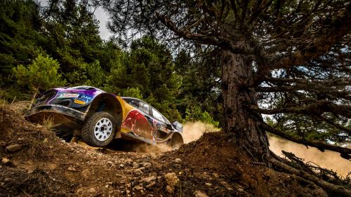 Ford Test Acropolis