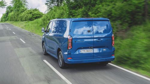 Ford Transit Custom 2024 2