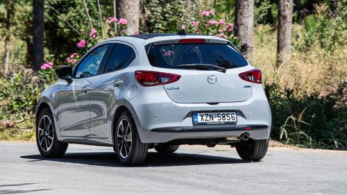 Mazda2 7