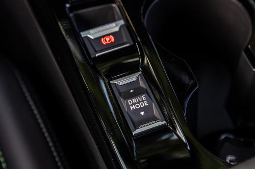 Peugeot e-2008 2024
