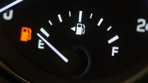 Gas gauge arrow