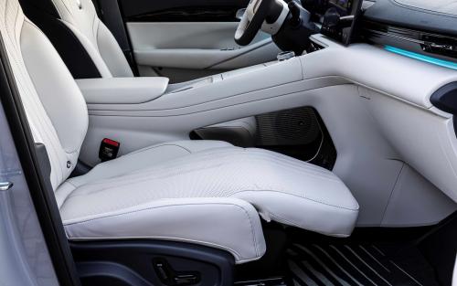 Geely EX5 9