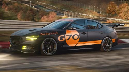 Genesis G70