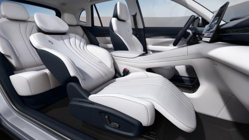 Geely Galaxy E5