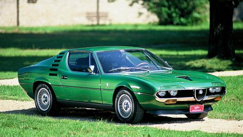 Alfa Romeo Montreal