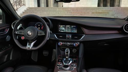 Alfa Romeo giulia and stelvio QV Super Sport