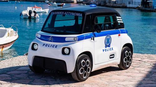 Greek police Citroen Ami 1