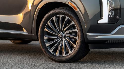 Hyundai wheel 1