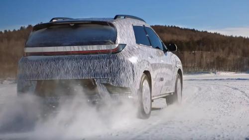 Hyundai SUV b