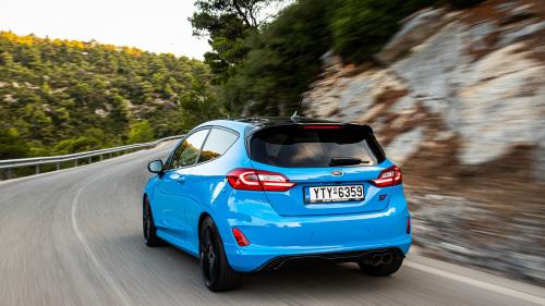 Hyundai i20 N vs Ford Fiesta ST