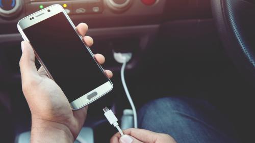 Incar mobile charging 3