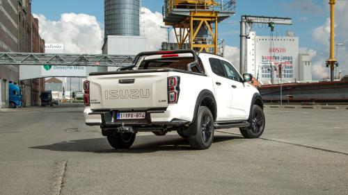 Isuzu D-Max 2024 3