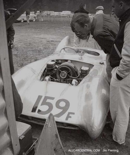 Η Lotus με τον κινητήρα της 550 Spyder, γνωστή και ως Potus