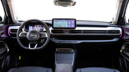 Jeep Avenger Hybrid 2024 8