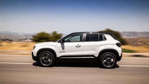 Jeep Avenger side