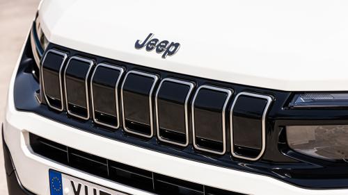 Jeep Avenger front