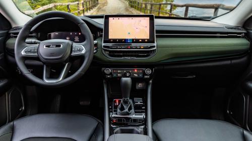 Jeep Compass 4