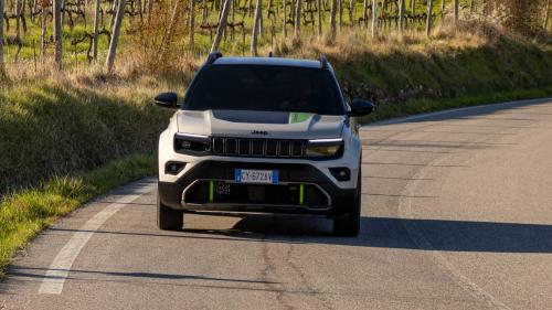 jeep avenger 4xe δοκιμή