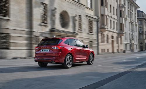 ford kuga plug in