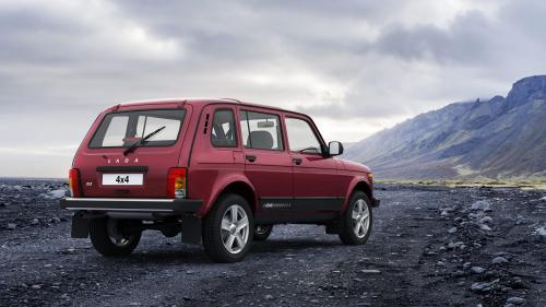 Lada Niva 5 door 2