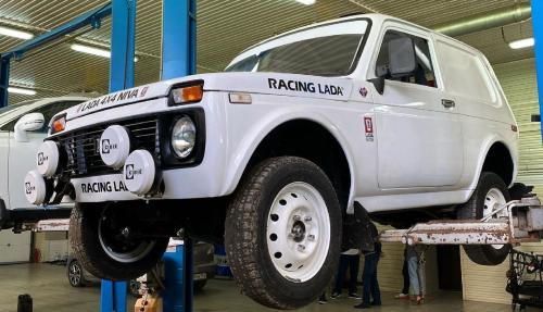 Lada Niva Dakar