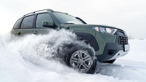 Lada Niva Travel