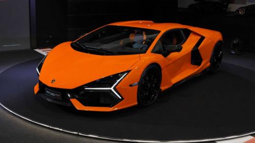 Lamborghini Revuelto 2