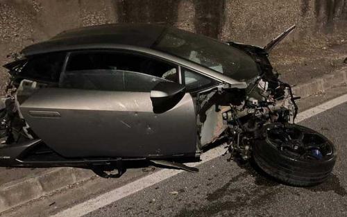 Lamborghini Naples 3 accident
