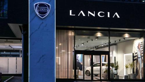 Lancia Showroom