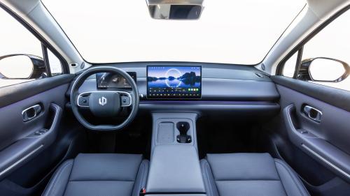 Leapmotor C10 REEV 4