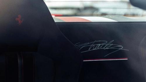Στα χέρια του Charles Leclerc η ομορφότερη Ferrari στον κόσμο
