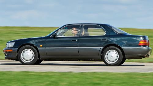 Lexus LS 400