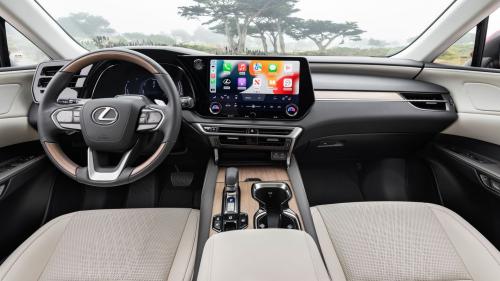 Lexus RX 4