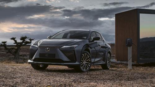 Lexus RZ 450e DIRECT4 7