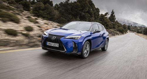 Lexus UX 2025 1