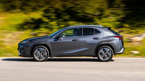 Lexus UX 250 h AWD 3