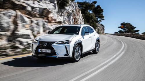 Lexus UX 300e 4
