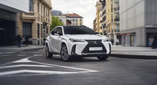Lexus UX 300h 3
