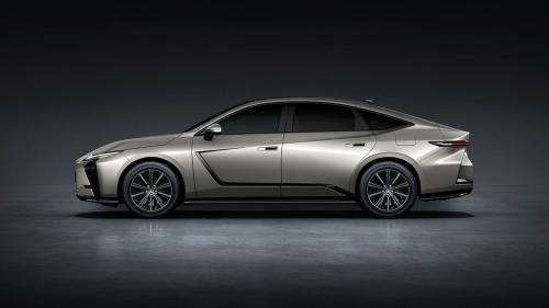 Lexus-ES-2025-2