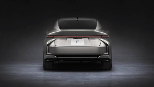 Lexus-ES-2025-3