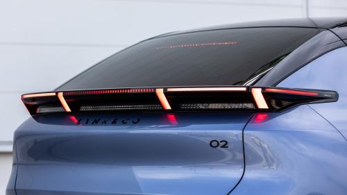 Lynk & Co 02 18