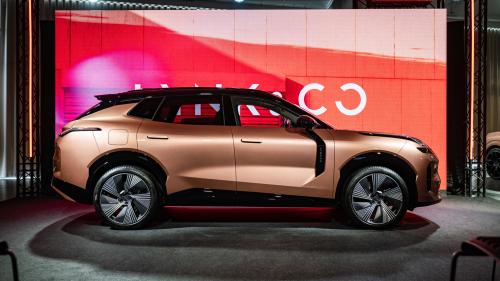 Lynk & Co 08