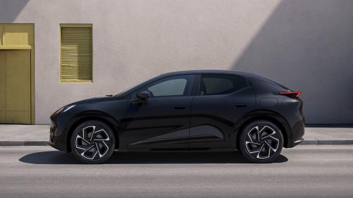 Lynk&amp;Co 02