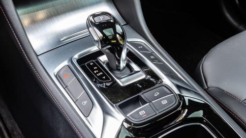 MG HS 1.5 T-GDI DCT 8